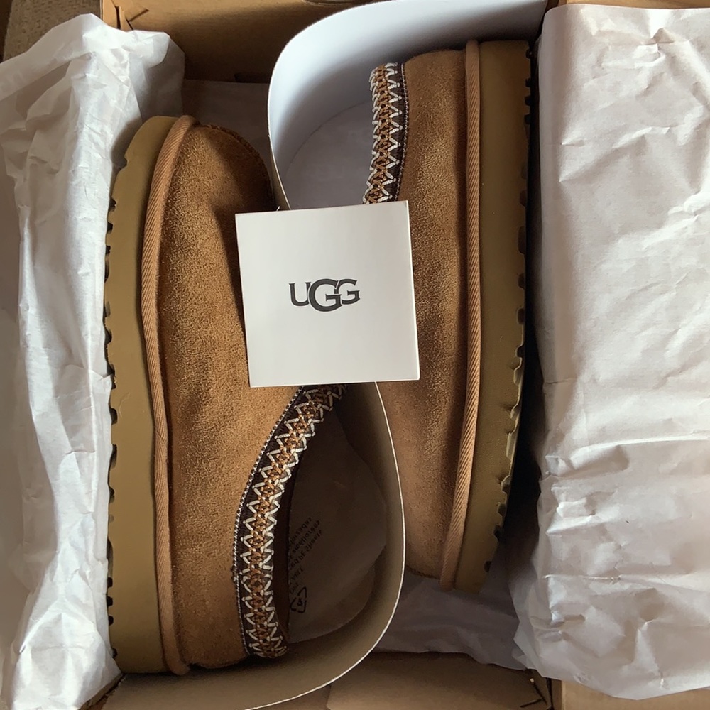 Ugg Tasman slippers Size 9